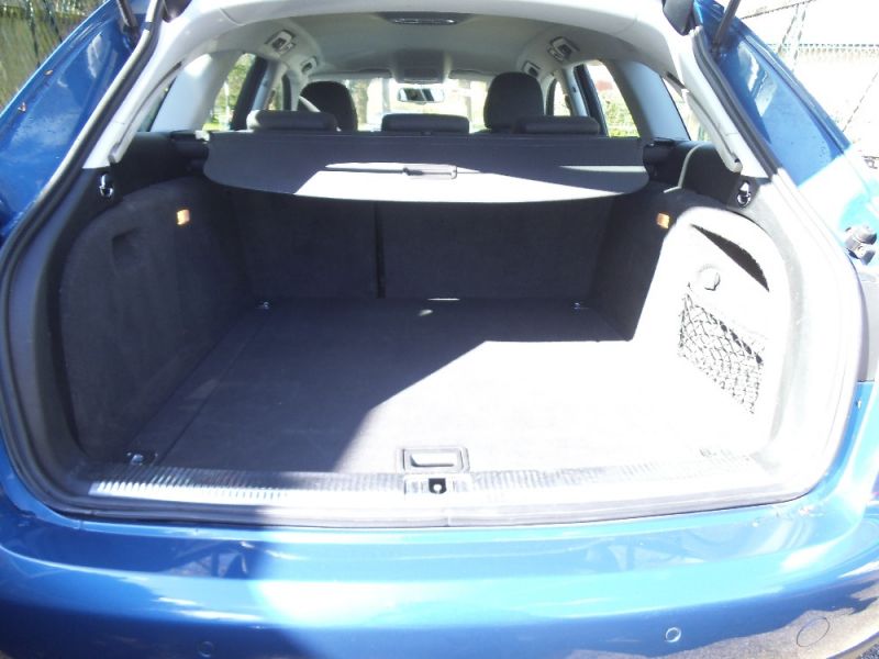 2009 AUDI A4 AVANT TDI SE DPF image 3