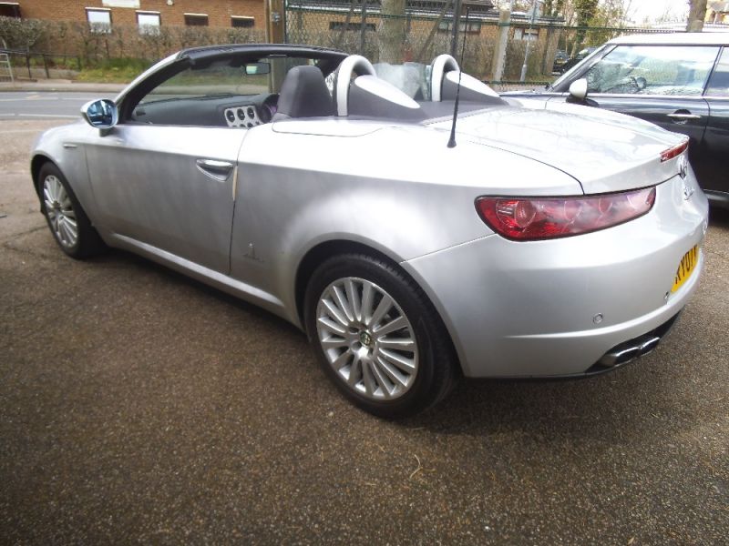 2007 ALFA ROMEO SPIDER JTDM image 6