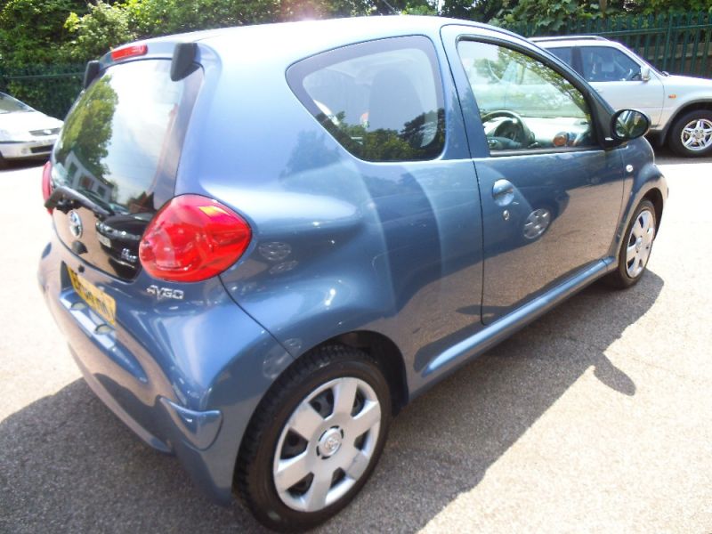 2008 TOYOTA AYGO VVT-I image 2