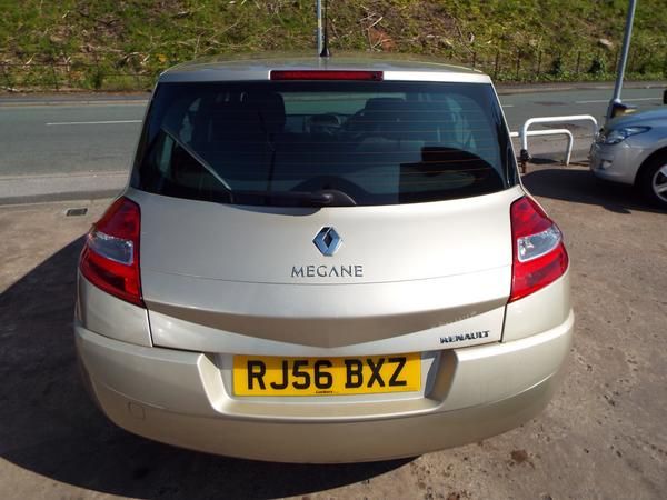 2007 Renault Megane 1.5 dCi image 5