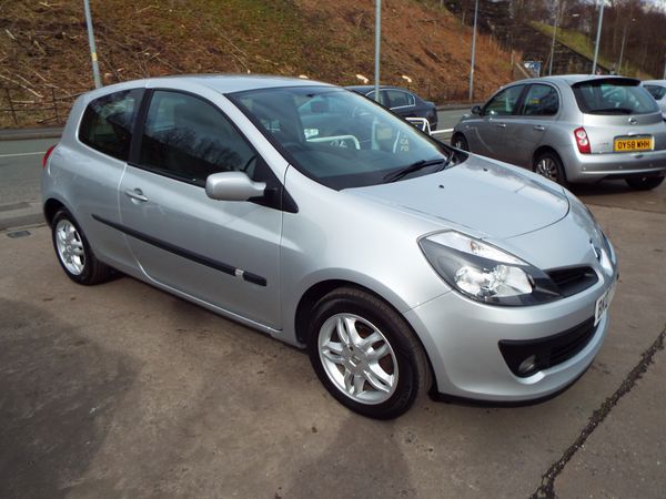 2007 Renault Clio 1.4 16V image 3