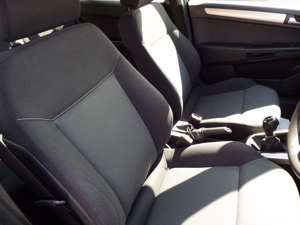 2008 Vauxhall Astra 1.4i 16V Club image 5