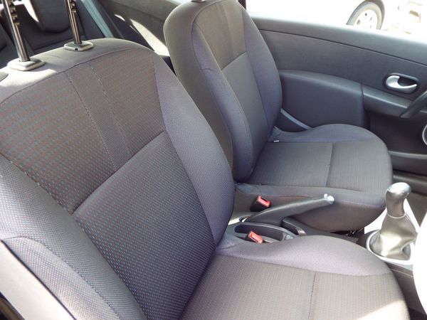 2007 Renault Clio 1.4 16V image 5