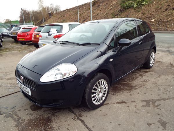 2010 Fiat Grande Punto 1.4 image 3