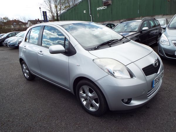 2006 Toyota Yaris 1.3 VVT-i T Spirit image 1