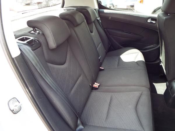 2009 Peugeot 308 1.4 VTi S image 7
