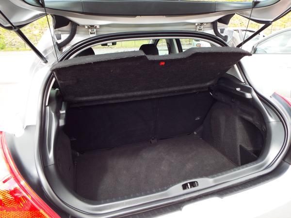 2009 Peugeot 308 1.4 VTi S image 8