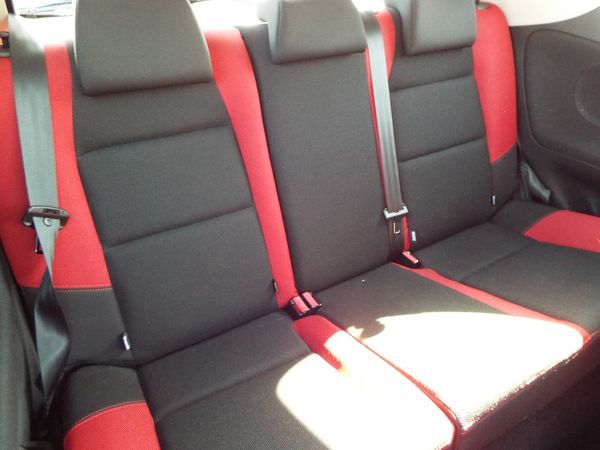 2009 Peugeot 207 1.4 Verve image 6