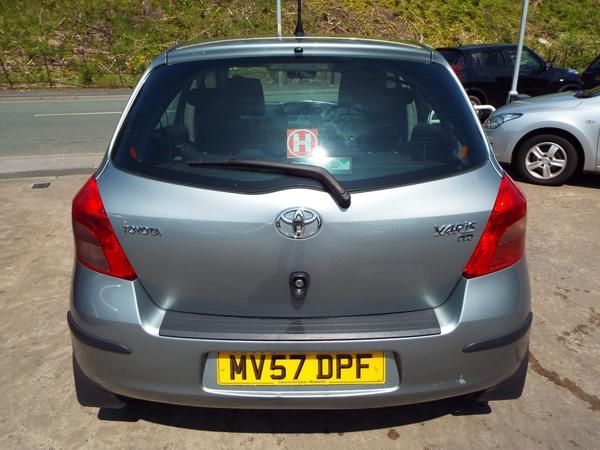 2007 Toyota Yaris 1.3 VVT-i TR image 4