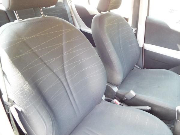 2007 Toyota Yaris 1.3 VVT-i TR image 5