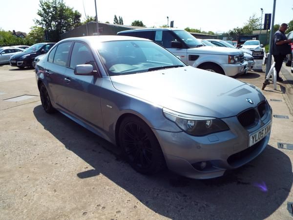 2005 BMW 5 Series 520i Sport image 3