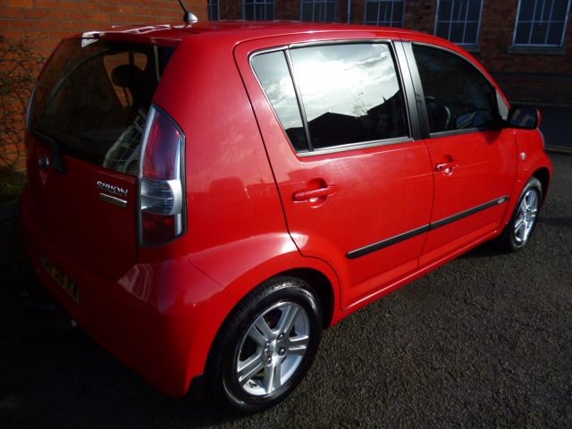 2006 DAIHATSU SIRION 1.3 SE 5d image 4