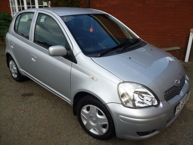 2005 TOYOTA YARIS 1.0 VVT-I 5d image 1