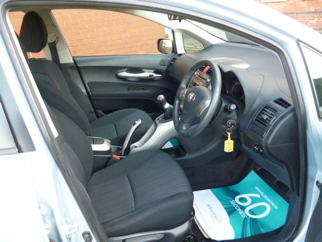 2008 TOYOTA AURIS 1.6 TR VVT-I 5d image 7