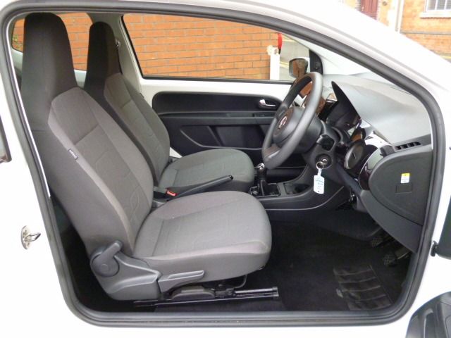 2012 VOLKSWAGEN UP! 1.0 MOVE UP 3d image 6