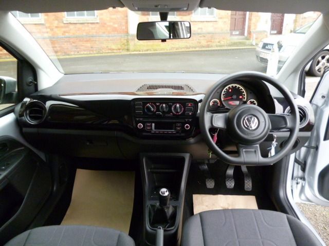 2013 VOLKSWAGEN UP!! 1.0 3d image 7