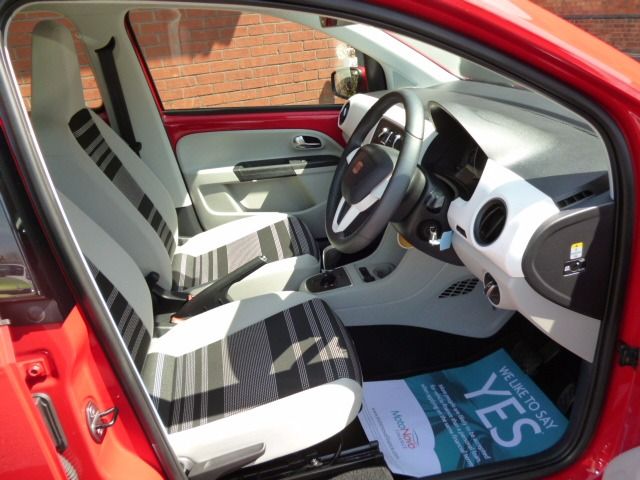 2013 SEAT MII 1.0 SE 5d image 5