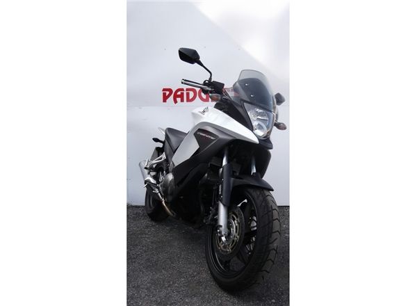 2011 HONDA VFR800X CROSSRUNNER image 2