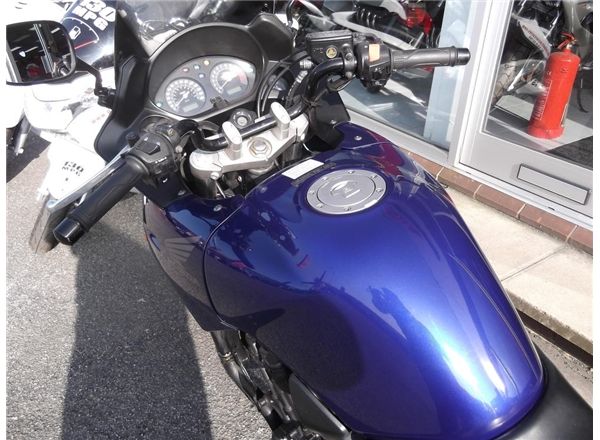 2004 HONDA CBF600 image 8