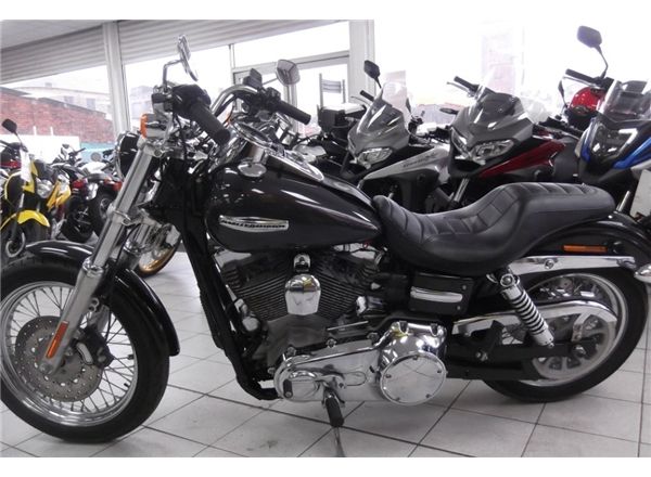 2008 Harley-Davidson Dyna 1600 FXDC Super Glide image 4