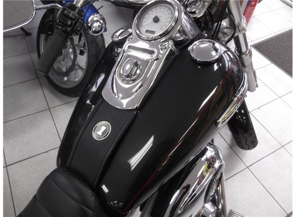 2008 Harley-Davidson Dyna 1600 FXDC Super Glide image 9
