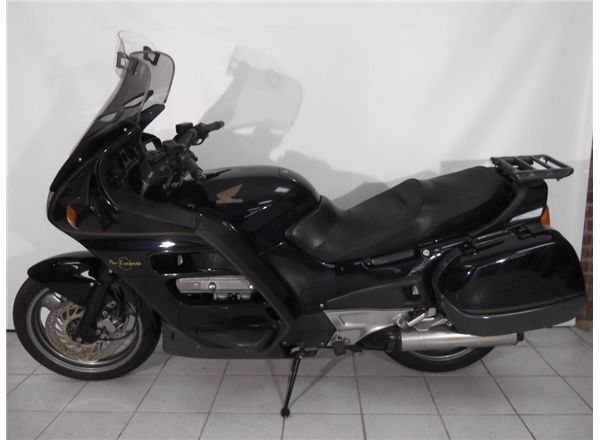2002 HONDA ST1100 Pan European image 3