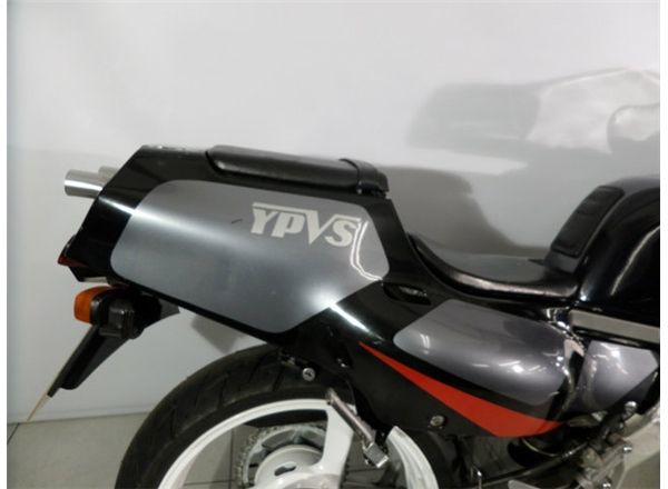 1992 Yamaha TZR250 R image 6