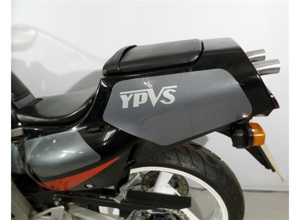 1992 Yamaha TZR250 R image 10