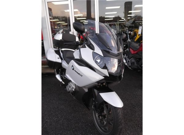 2011 BMW K1600GT image 2