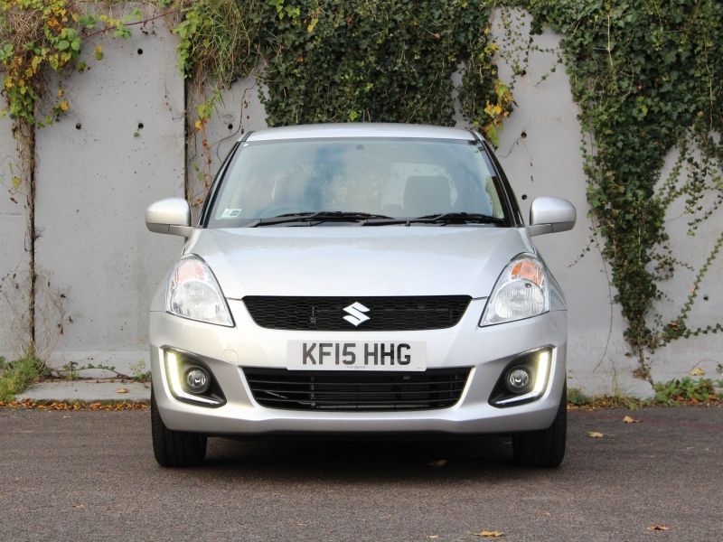 2015 Suzuki Swift SZ3 image 4