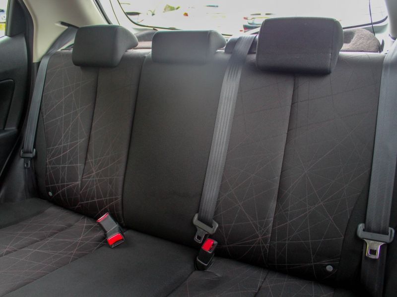 2013 Mazda2 Venture Edition image 7