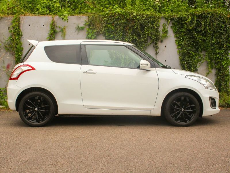 2013 Suzuki Swift SZ4 image 3