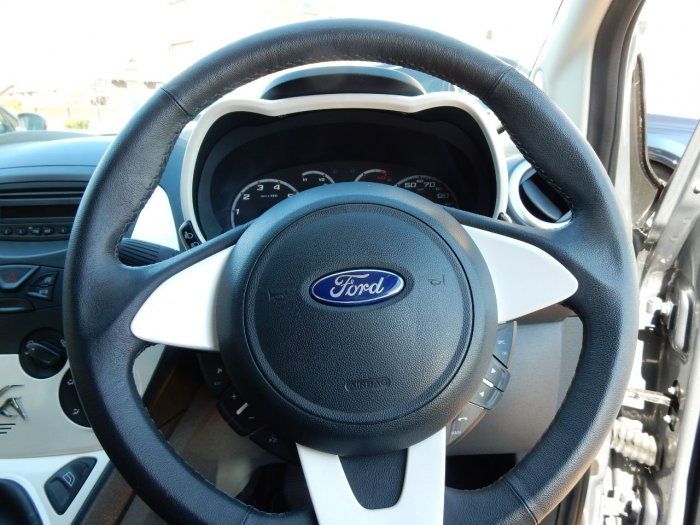 2013 Ford Ka 1.2 Zetec 3dr image 8