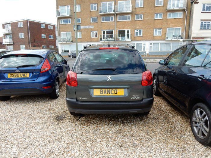 2010 Peugeot 207 1.6 HDi 5dr image 3