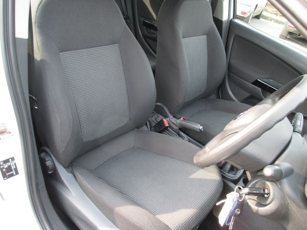2013 Vauxhall Corsa 1.3 CDTi ecoFLEX S image 7