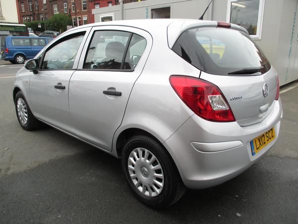 2012 Vauxhall Corsa 1.2 S image 3