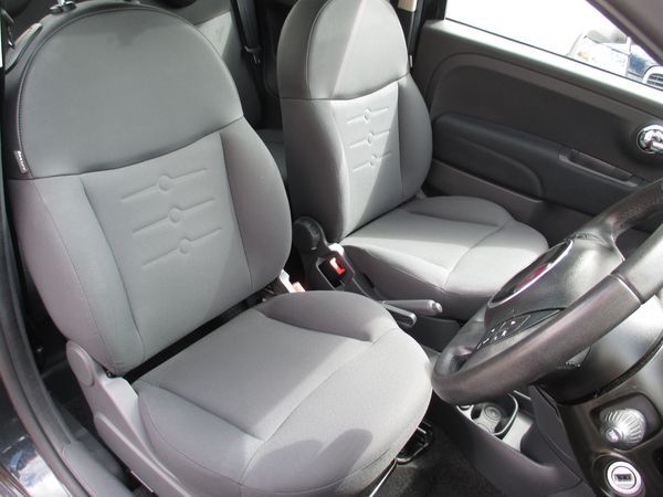 2013 Fiat 500 1.2 Lounge image 6