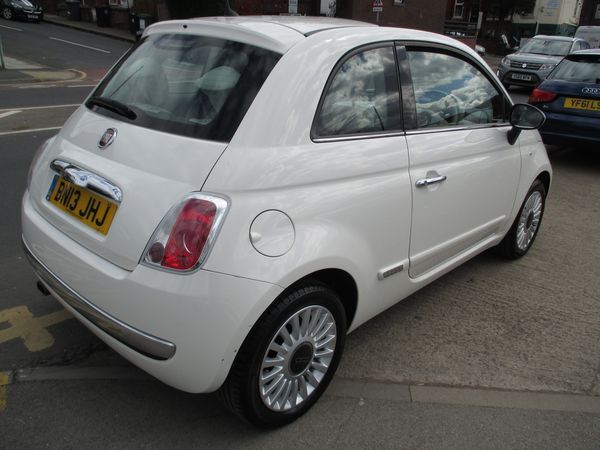 2013 Fiat 500 1.2 Lounge image 2