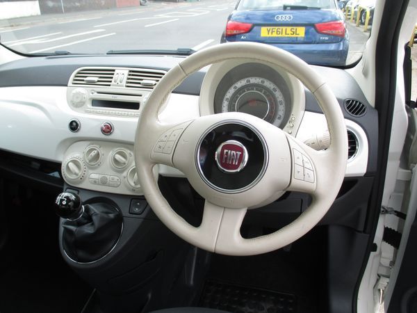 2013 Fiat 500 1.2 Lounge image 5
