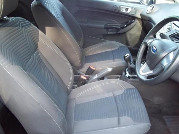 2013 Ford Fiesta 1.25 82 Zetec image 6