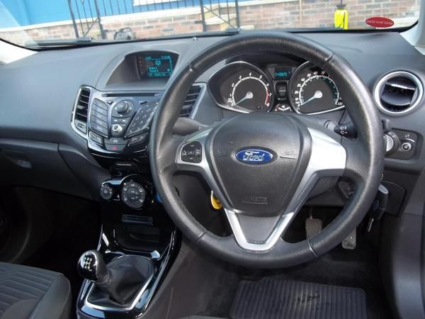 2013 Ford Fiesta 1.25 82 Zetec image 7