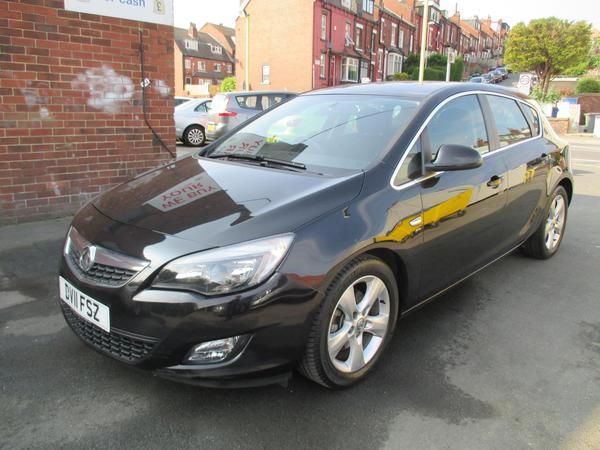 2011 Vauxhall Astra 1.7 CDTi 16V image 4