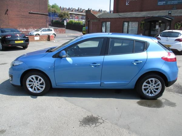 2012 Renault Megane 1.5 dCi image 4