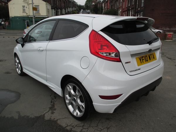 2010 Ford Fiesta 1.6 TDCi image 3