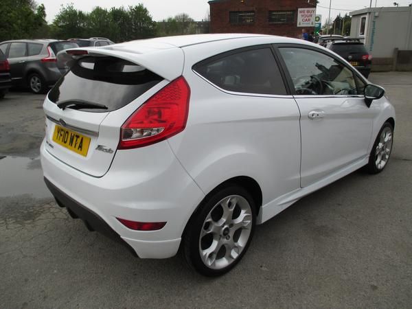 2010 Ford Fiesta 1.6 TDCi image 4