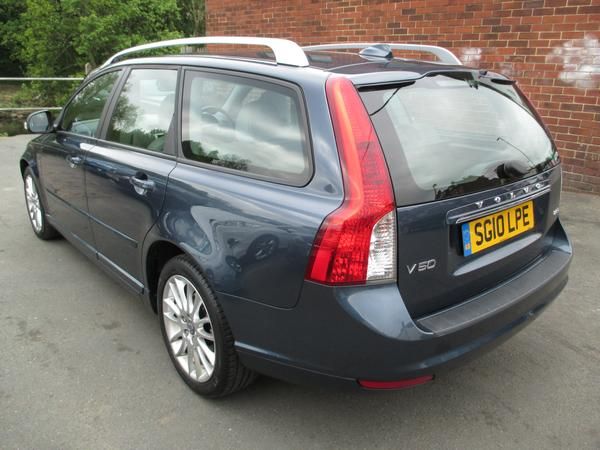 2010 Volvo V50 2.0D SE image 4