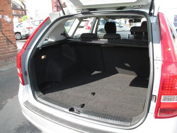 2012 Kia Ceed 1.6 CRDi image 8