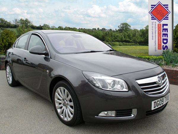 2009 Vauxhall Insignia 2.0T 16V image 1