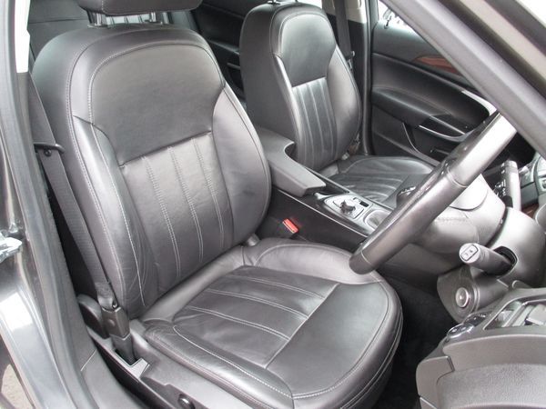 2009 Vauxhall Insignia 2.0T 16V image 6