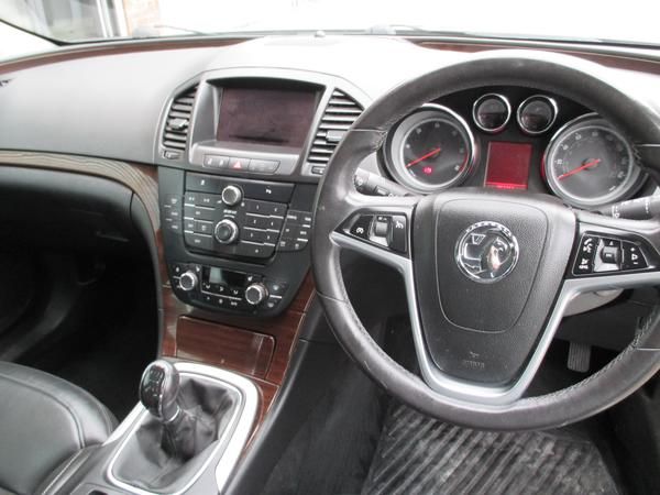 2010 Vauxhall Insignia 2.0 CDTi image 7